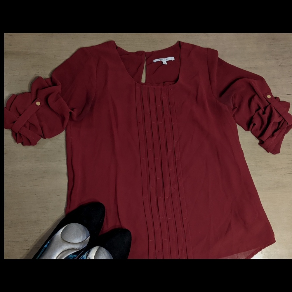 Naked Zebra Urban Outfitters Maroon Top Size Small